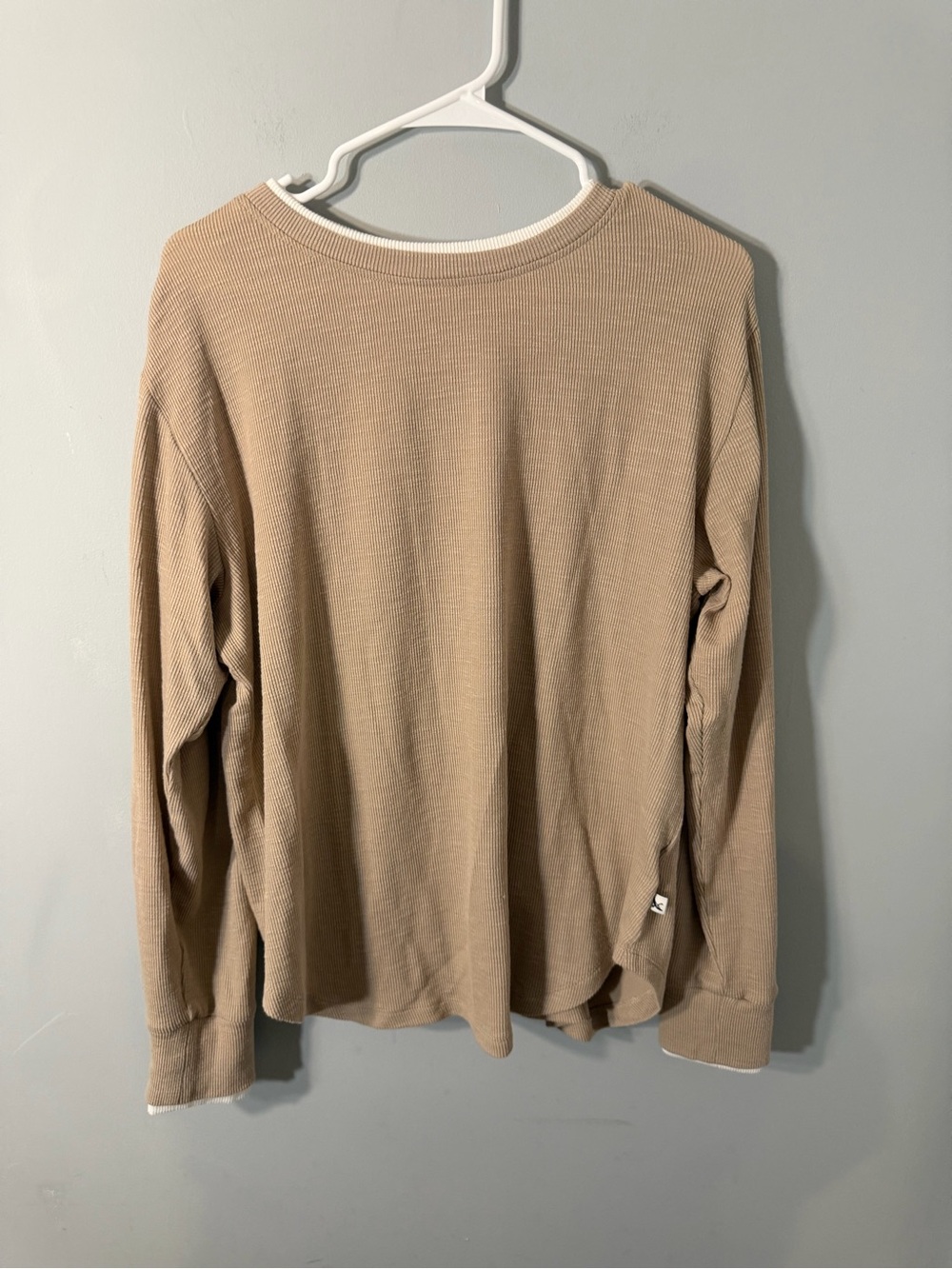 Eddie Bauer Beige Long-Sleeve Thermal Crew Neck Sweater